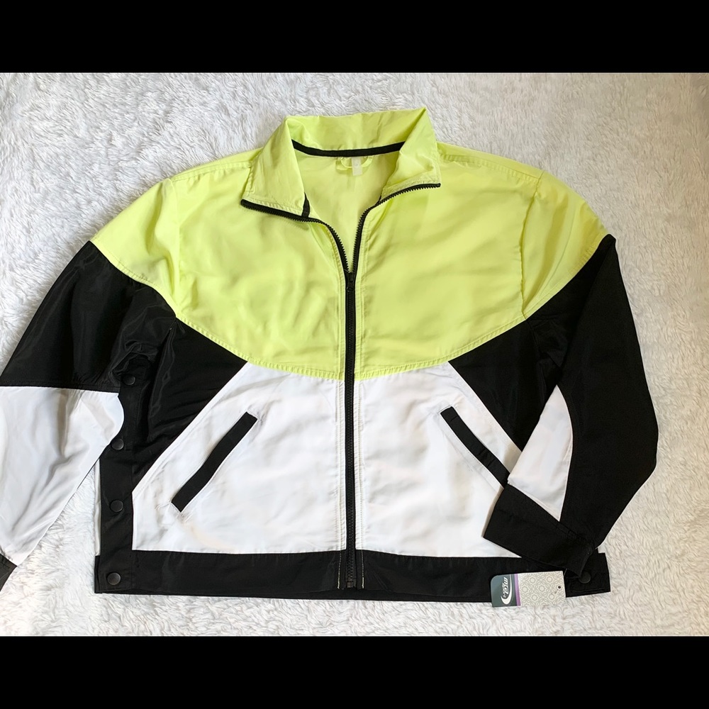 Mta Sport windbreaker